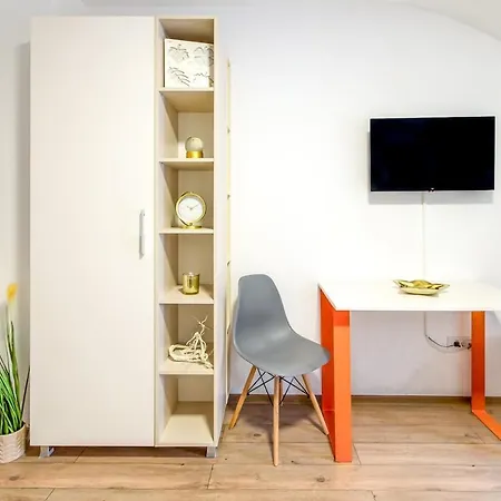 Cosy And Tiny 아파트 *