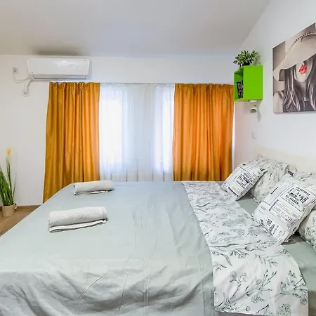 Apartament Cosy And Tiny Bucureşti
