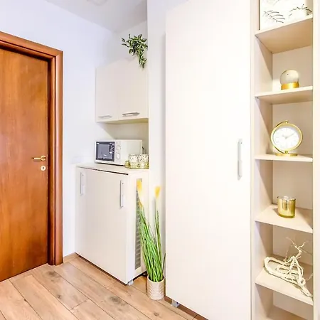 Apartament Cosy And Tiny